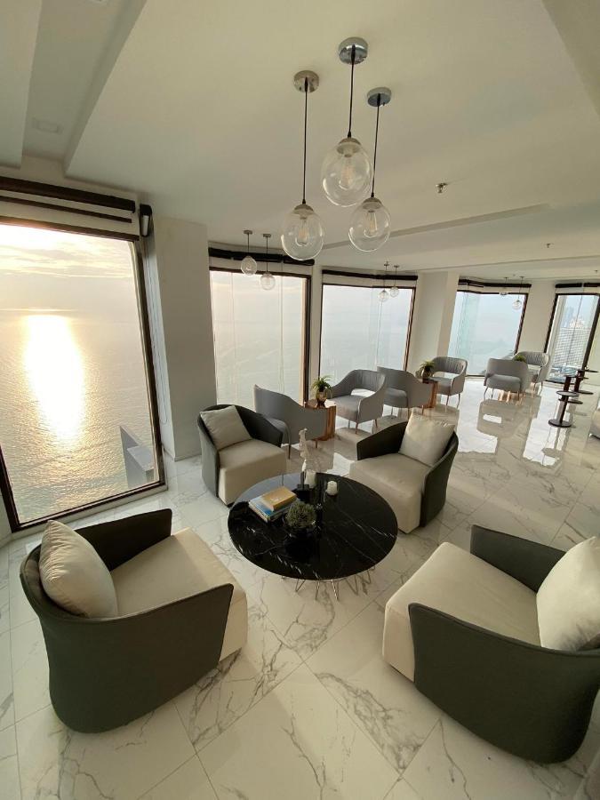 Aeras Jomtien By Cherry Aparthotel Exterior foto