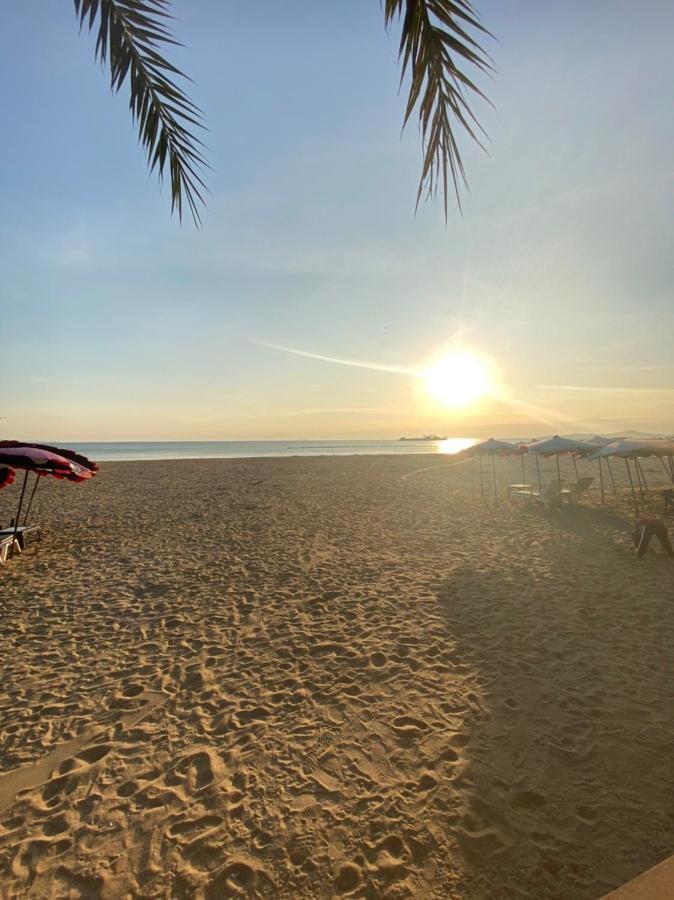 Aeras Jomtien By Cherry Aparthotel Exterior foto